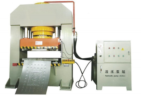 Frame 600 Ton Press Hidrolik Untuk Board Embossing Otomasi Tinggi