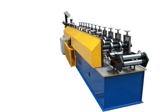 100 Keel Roll Forming Machine C Bentuk Ceiling Tile Type
