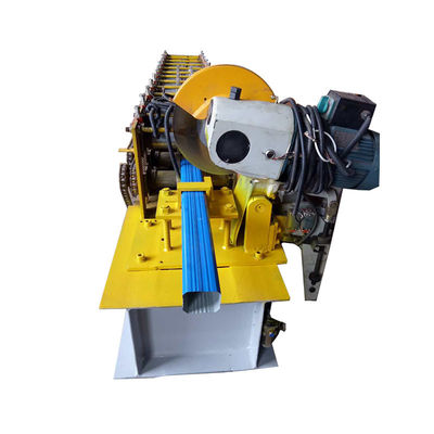 Downspout Gutter Roll Forming Machine Transmisi Rantai 15m / mnt