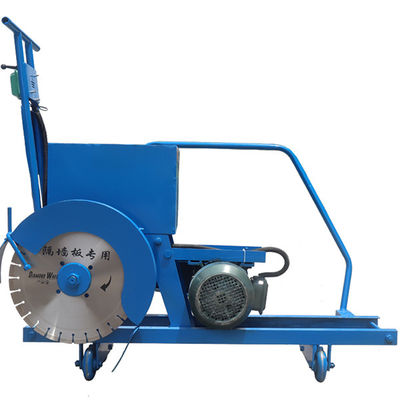 Mesin Pemotong Panel Dinding Partisi 5.5KW 2000r / Min Umpan Horisontal